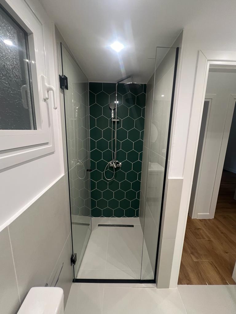 c8bb1679-c2c6-4313-a03c-73be2d8e4c69