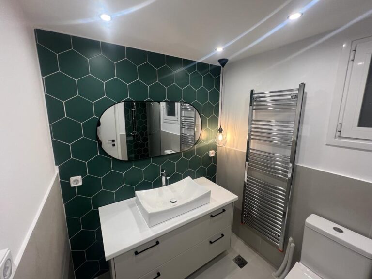 cf6e3bd9-bc6d-4c4c-8ae4-4c55eda534c7