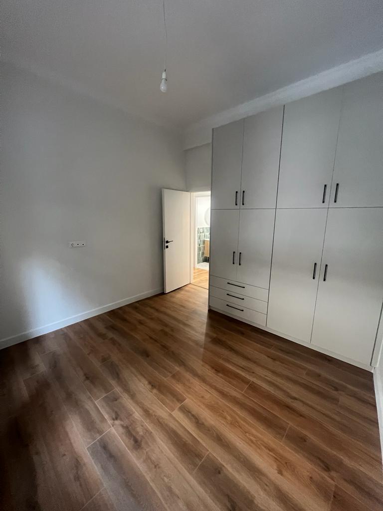 e174f742-3c8e-4f2d-916f-f32099429b7a