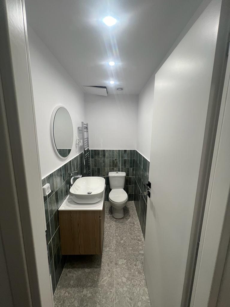 f5e8c51e-623e-489f-9654-12a4c975c8aa