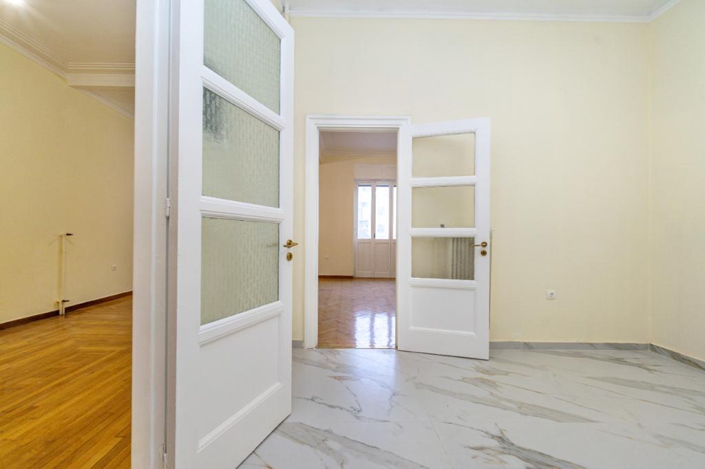 6a6a81d8-afb8-4536-a109-fc00884e67c2